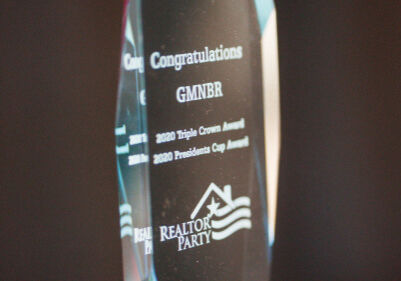 Newsletter_Photo_Size_(35)_med award